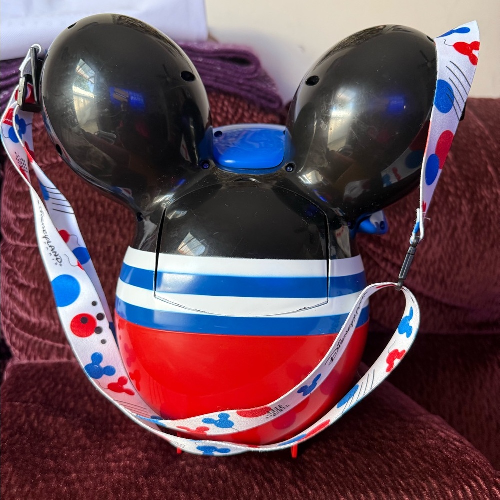 Mickey Mouse Popcorn Bucket - Picture 2 of 6